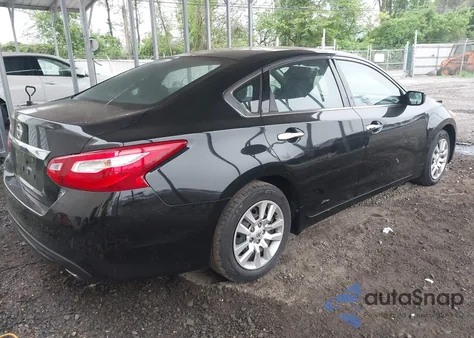 2016 Nissan Altima 2.5/2.5 S/2.5 Sl/2.5 Sr/2.5 Sv из США, поврежденный, VIN 1N4AL3AP4GN365258